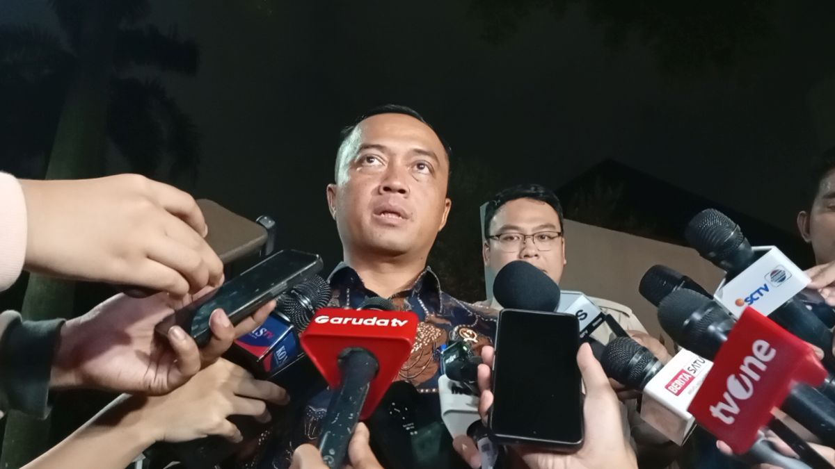 Prabowo dan Gibran Bahas Sistem Keuangan dan Devisa Ekspor di Rapat Tertutup