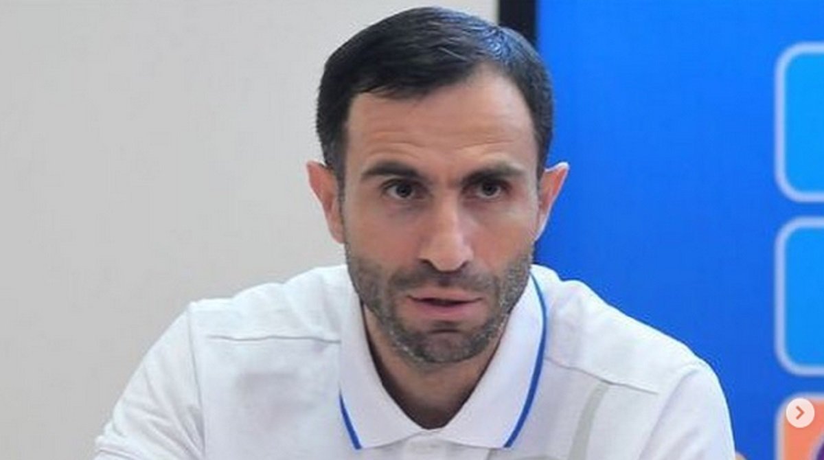 Calon Pelatih Timnas Indonesia, Timur Kapadze, Didoakan Jamaah Haji.