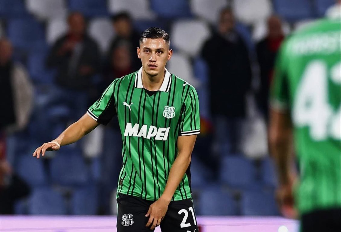 Media Italia Sebut Jay Idzes Tampil Gemilang Saat Sassuolo Menang 2-1 Atas Como 1907.